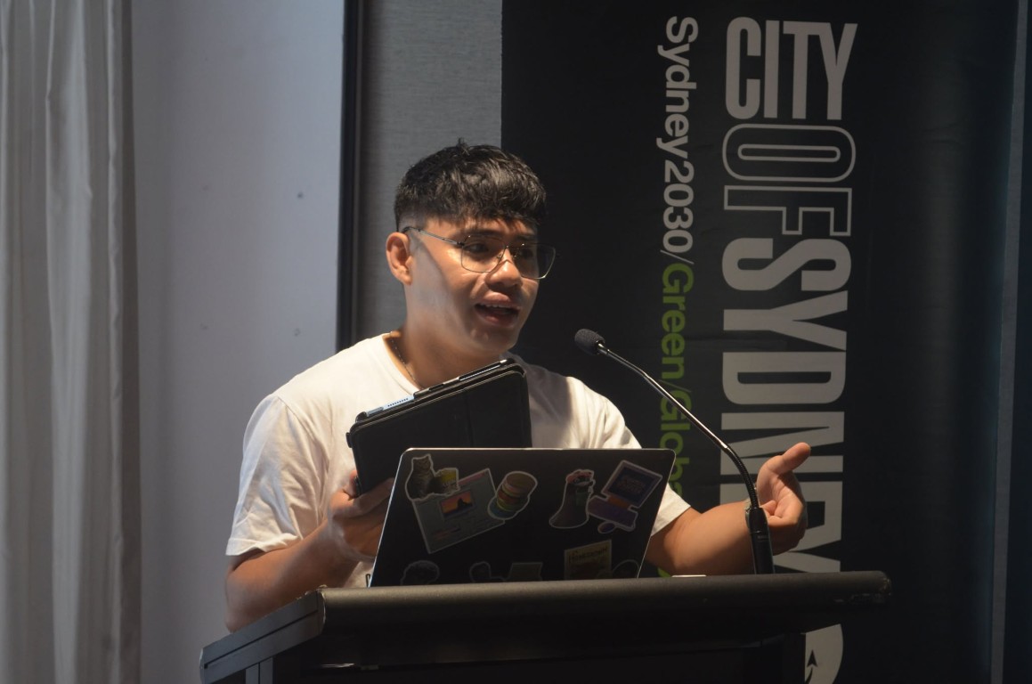 Filipino scholar leads workshop on financial literacy Image Filipino scholar leads workshop on financial literacy Image